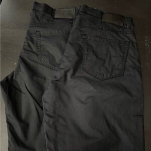English Laundry men’s jeans. Black size 32x32. Like new no tags.